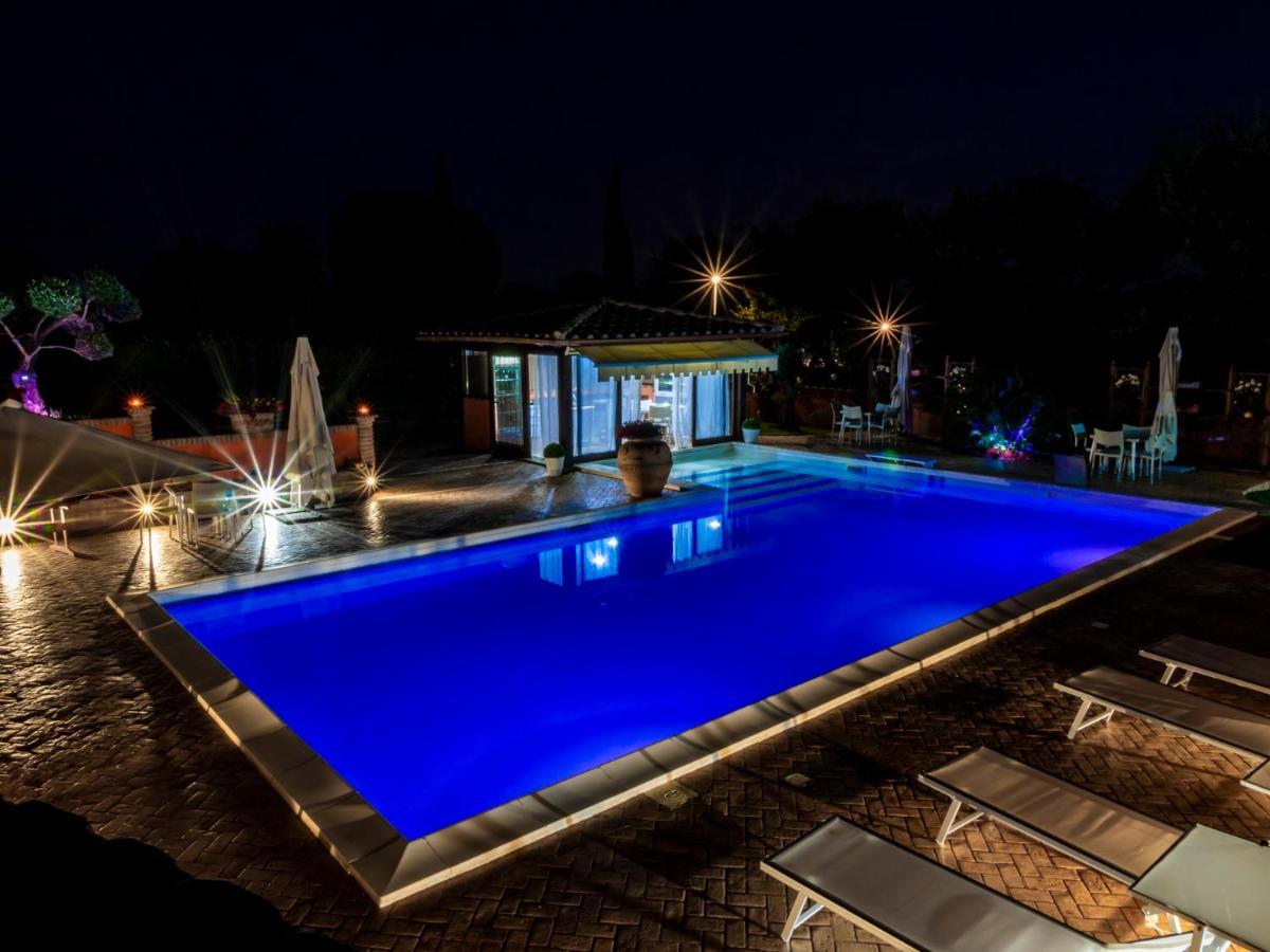 Le Rose Bed & Breakfast Nettuno Exterior foto