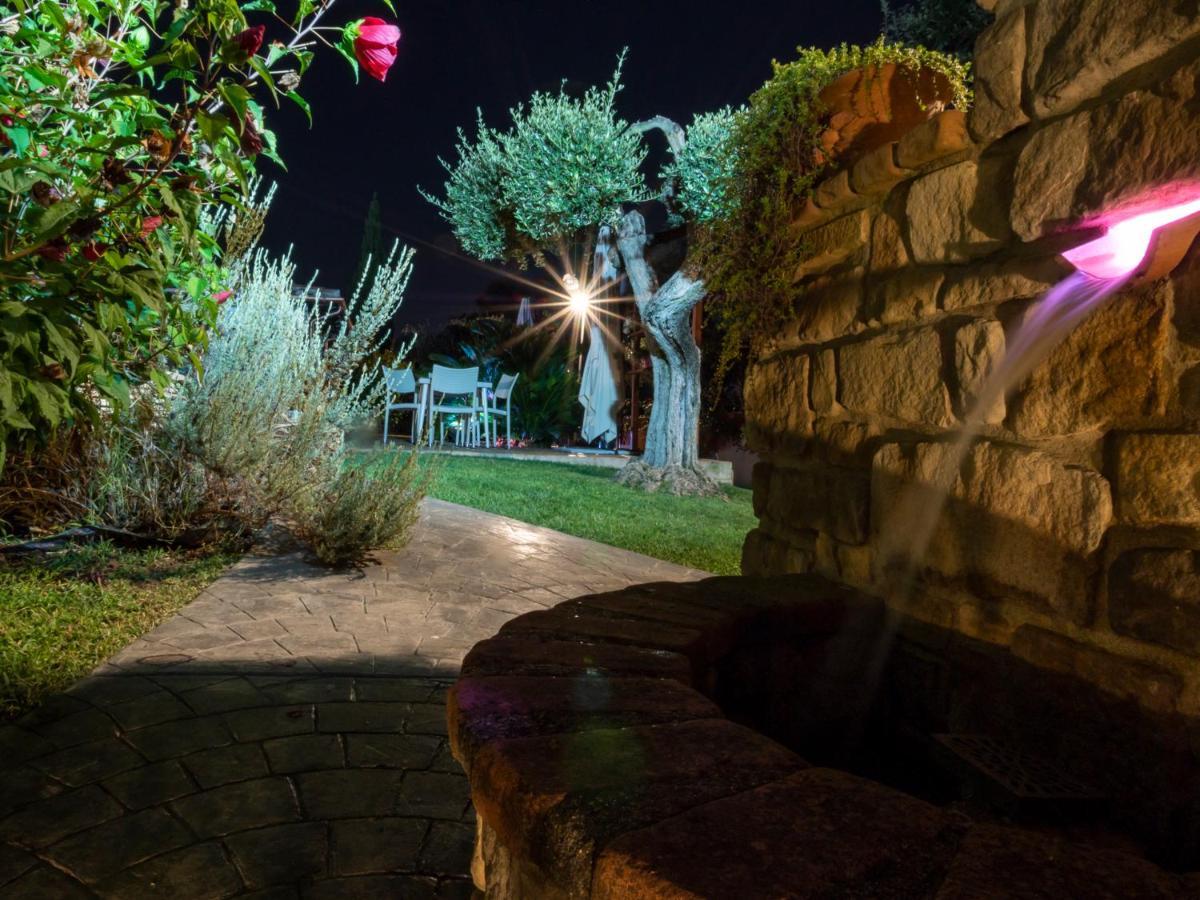 Le Rose Bed & Breakfast Nettuno Exterior foto